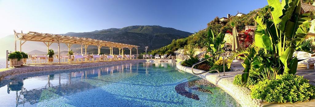 קס Peninsula Gardens Hotel - Adults Only מראה חיצוני תמונה