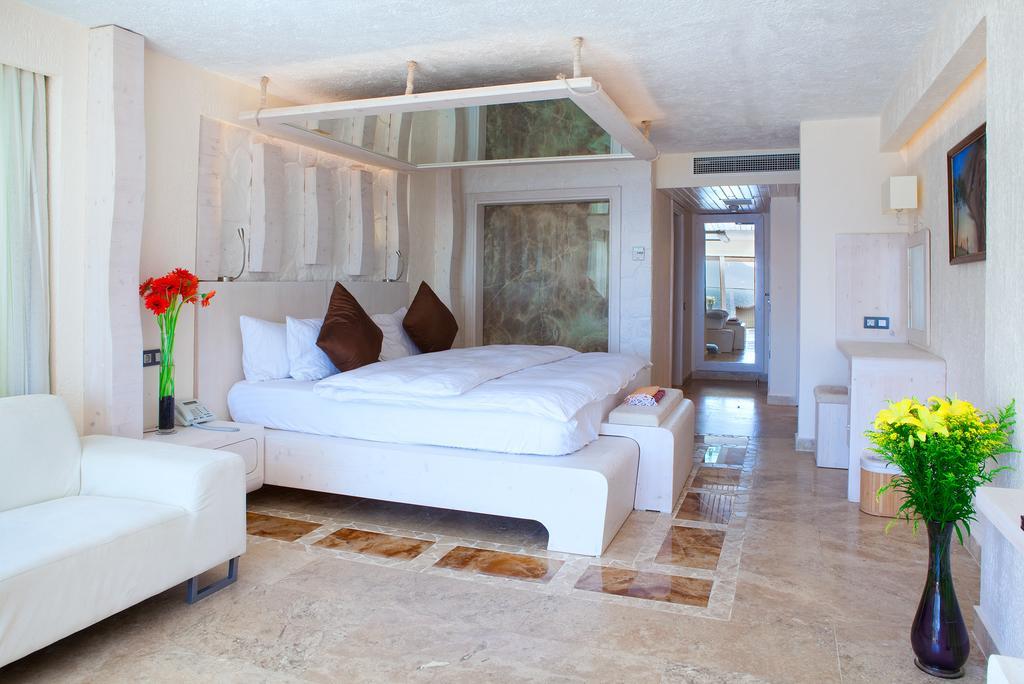 קס Peninsula Gardens Hotel - Adults Only מראה חיצוני תמונה