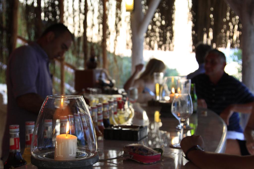 קס Peninsula Gardens Hotel - Adults Only מראה חיצוני תמונה